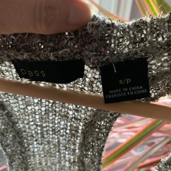 Press ladies tank size small - Picture 4 of 4